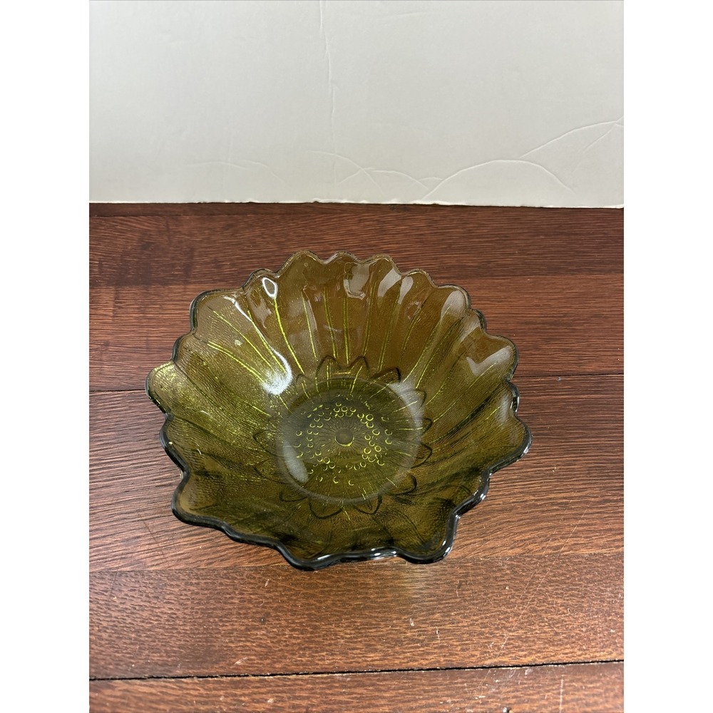 Vintage Indiana Green Glass Lily Pons Sunflower‎ Bowl Candy Dish 7" x 2.5" EUC